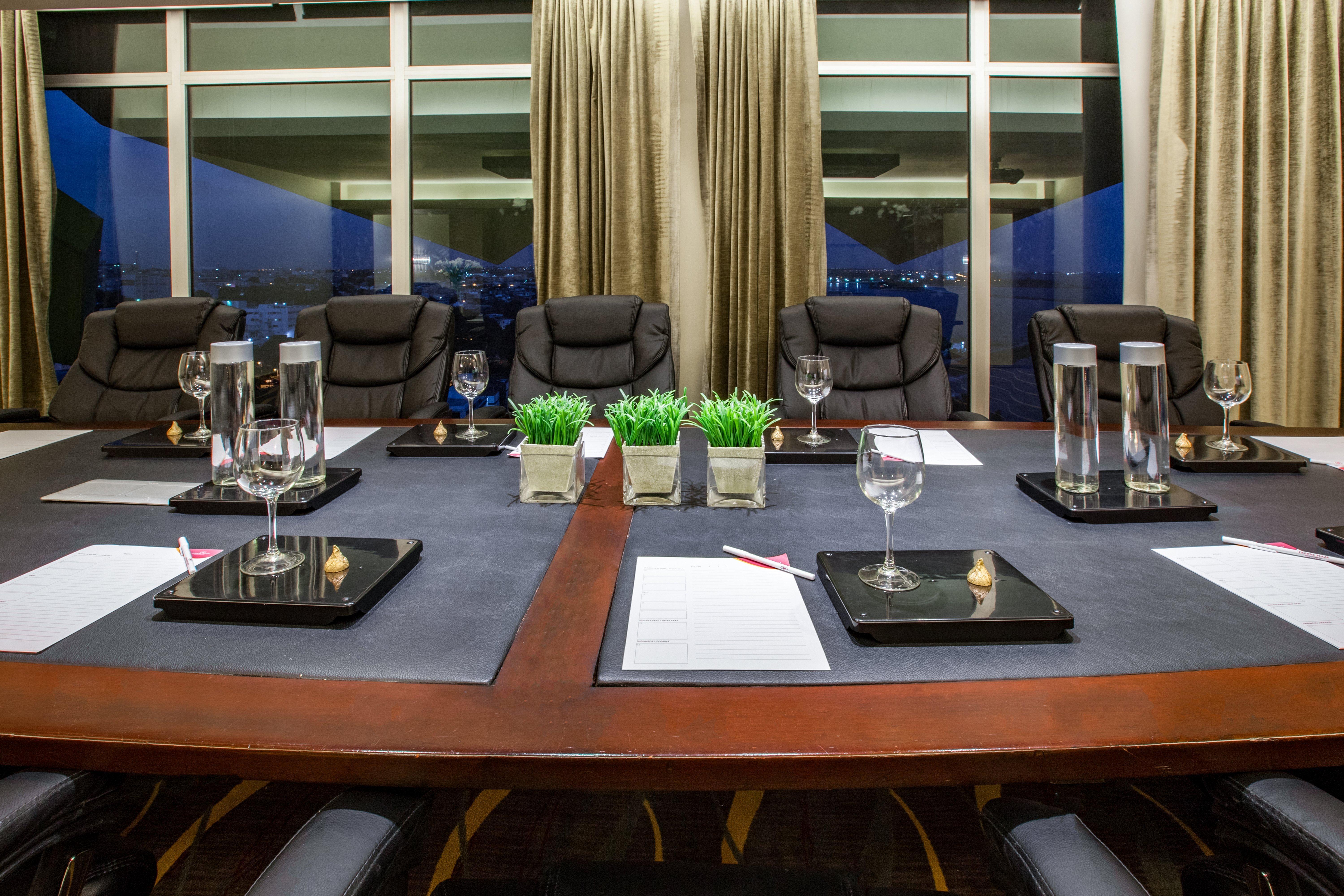Crowne Plaza Santo Domingo By Ihg Hotel Екстериор снимка