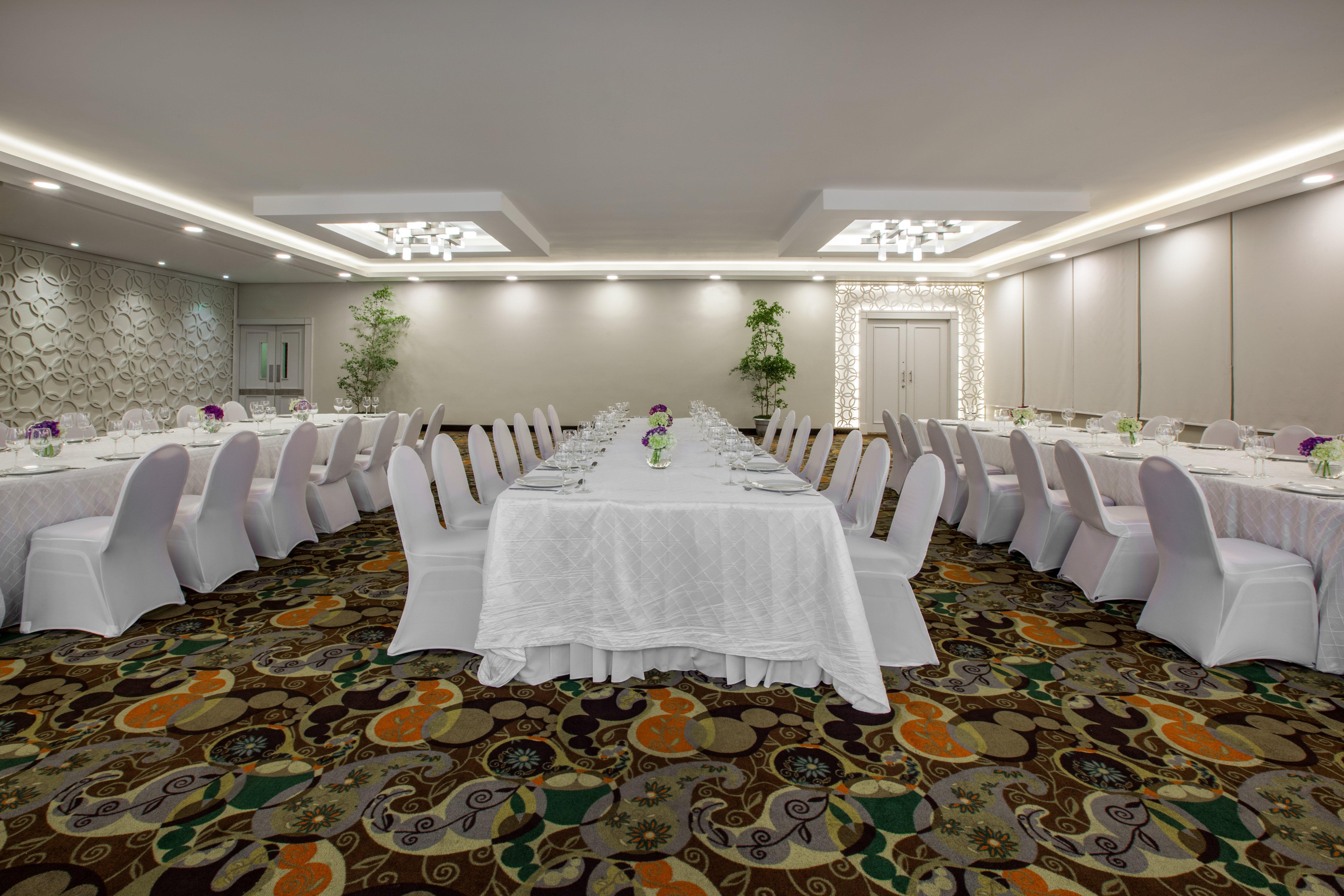 Crowne Plaza Santo Domingo By Ihg Hotel Екстериор снимка