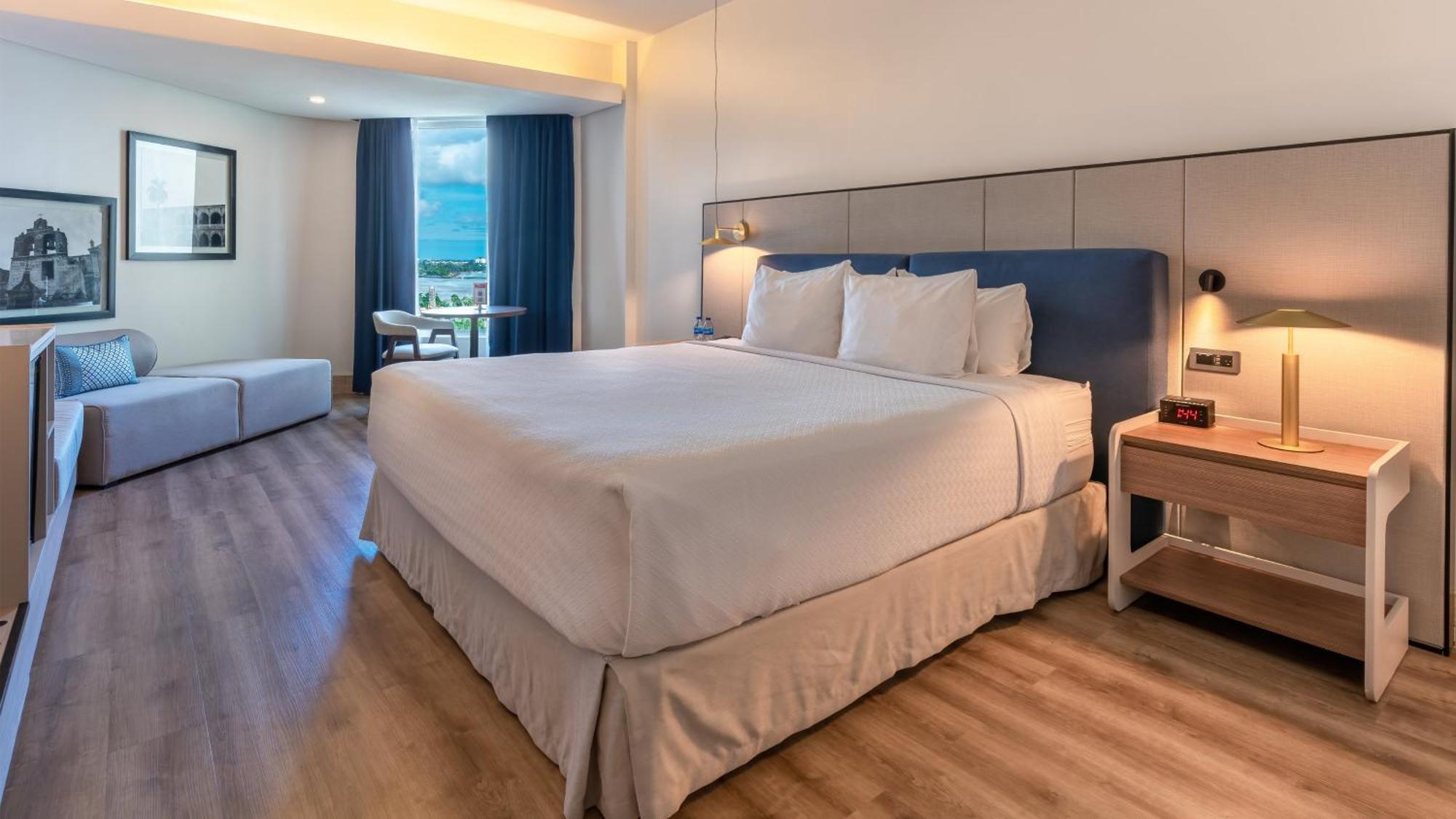 Crowne Plaza Santo Domingo By Ihg Hotel Екстериор снимка
