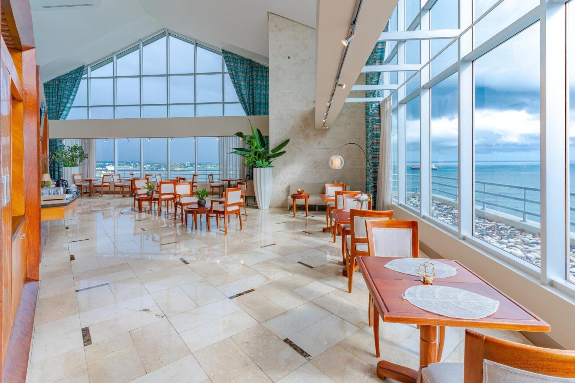 Crowne Plaza Santo Domingo By Ihg Hotel Екстериор снимка